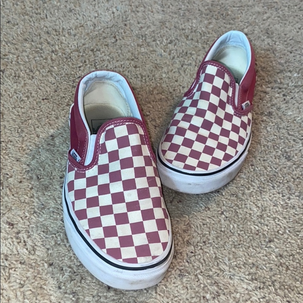 Women’s checkered Vans
